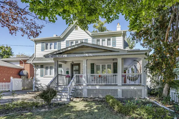 97 Centre ST E, Richmond Hill, ON L4C 1A3