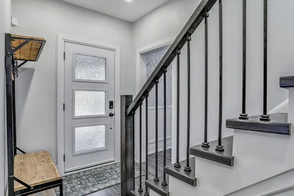 97 Centre ST E, Richmond Hill, ON L4C 1A3