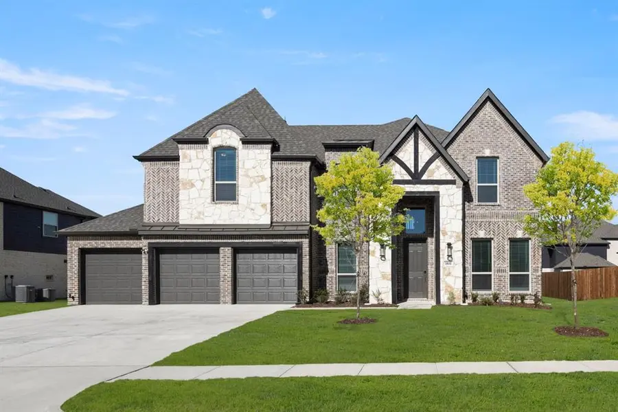 1811 Fannin Drive, Cedar Hill, TX 75104