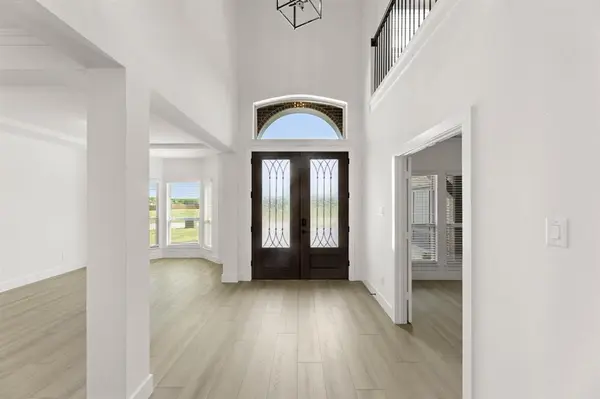 1115 Willow Lake Drive, Desoto, TX 75115