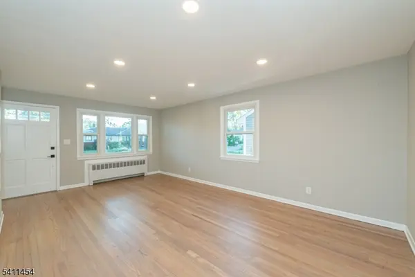 22 Washington St, Clark Twp., NJ 07066