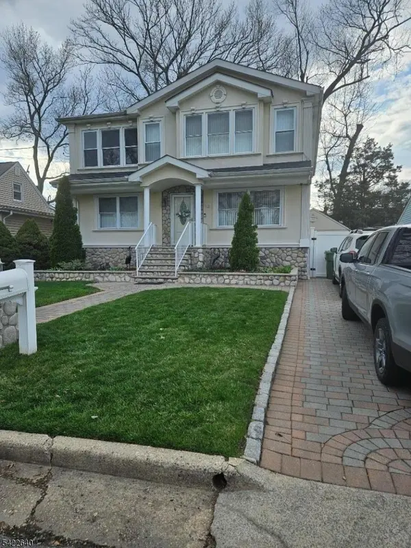 13 W   5Th Ave, Linden City, NJ 07036