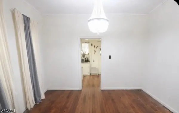 532 Fulton St, Elizabeth City, NJ 07206