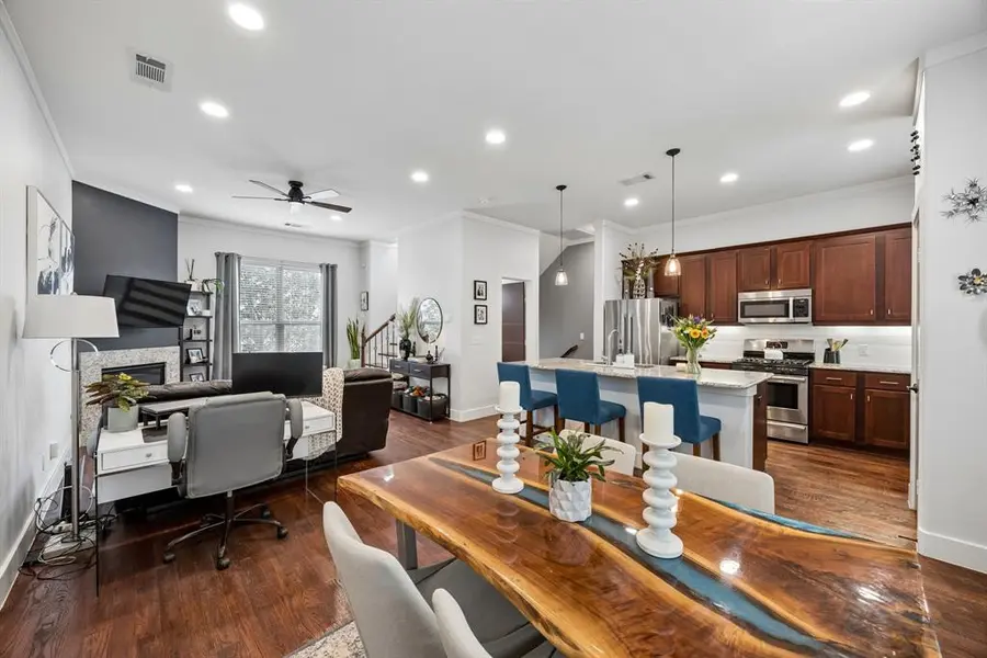 5875 Ross Avenue #9, Dallas, TX 75206