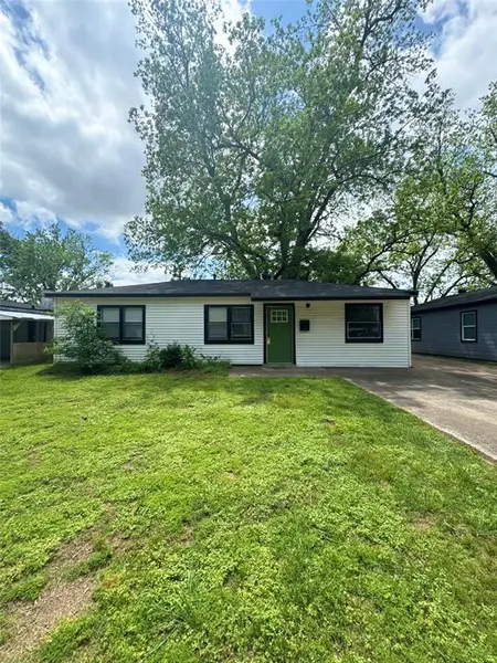 1704 Oriole Street, Bossier City, LA 71112