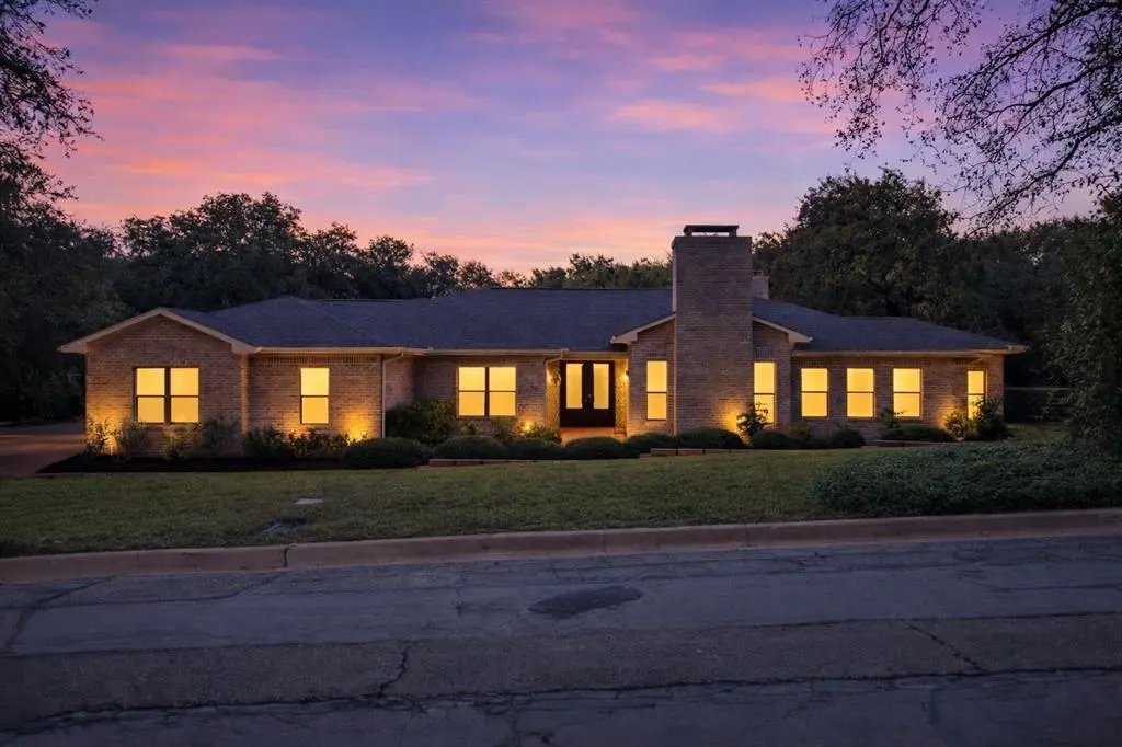 3201 Edward Drive, Waco, TX 76708