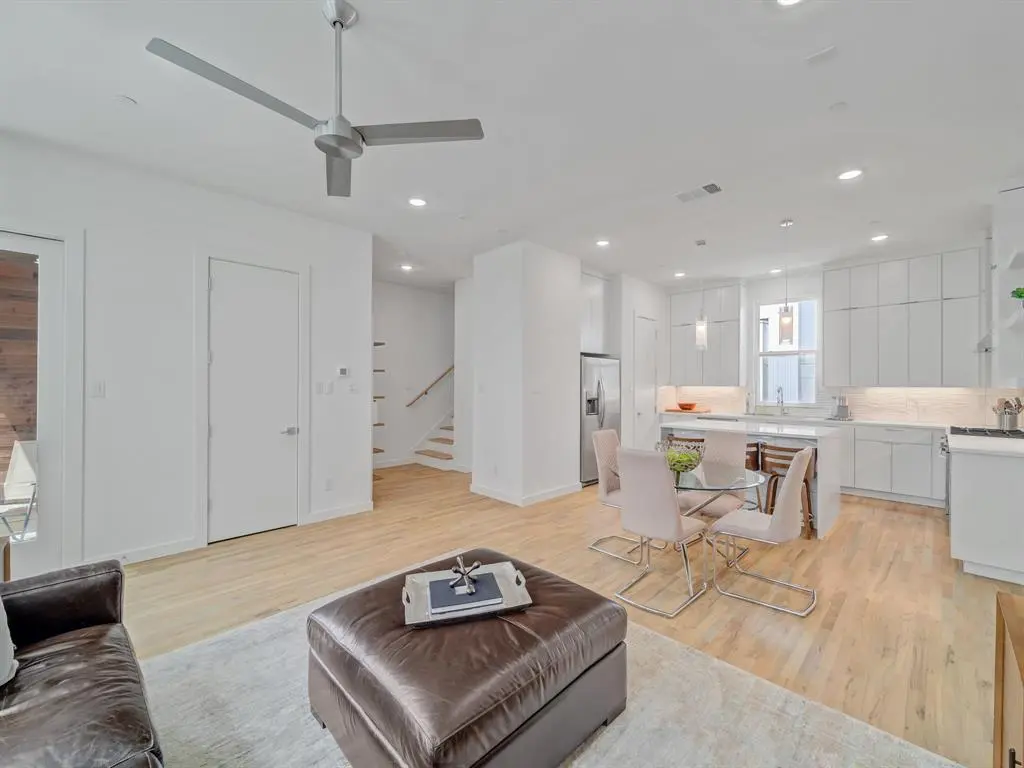 1510 N Washington Avenue #102, Dallas, TX 75204