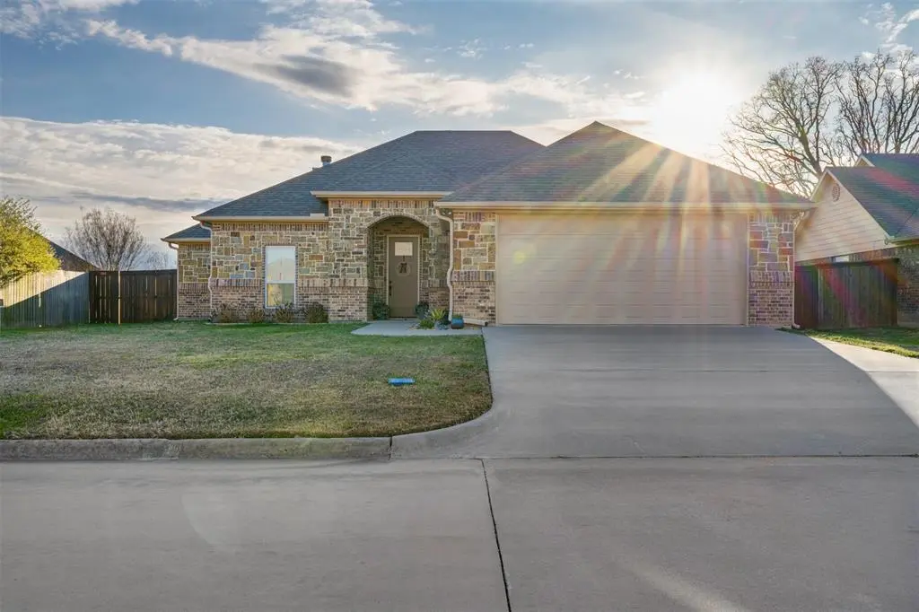 1202 Rock Creek Drive, Sulphur Springs, TX 75482