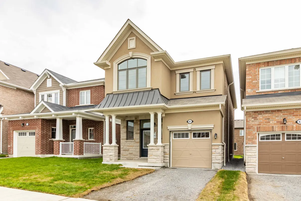 41 George Holley ST, Whitby, ON L1P 1Y5