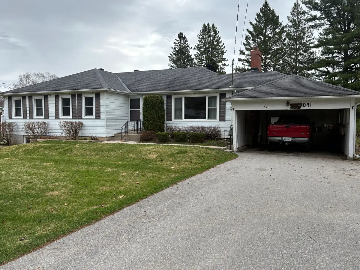 661 2nd AVE SE, Georgian Bluffs, ON N4K 5T2