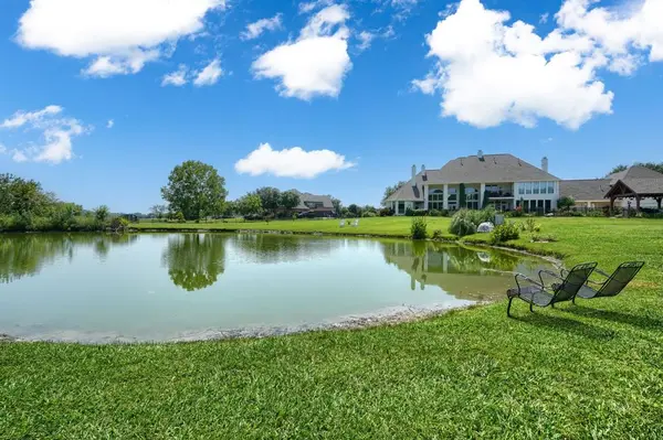 539 Ridge Point Drive, Heath, TX 75126