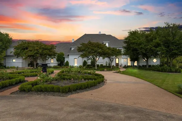 539 Ridge Point Drive, Heath, TX 75126