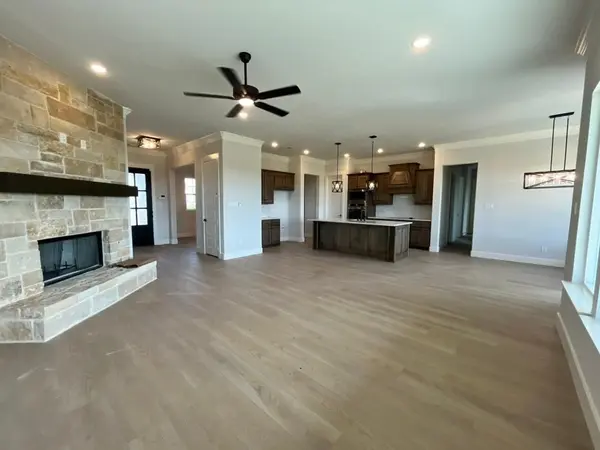 405 Texas Sage Trail, Weatherford, TX 76085