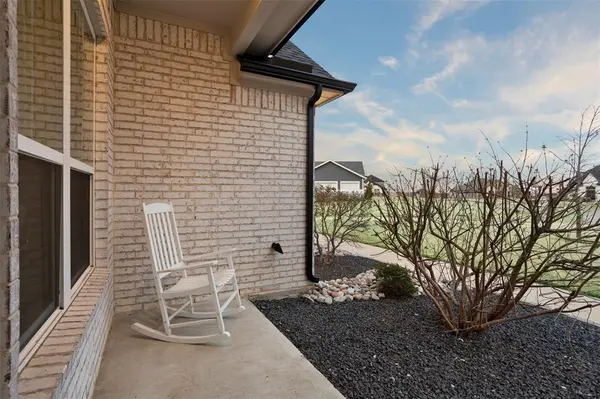 341 Hero Court, Waxahachie, TX 75167