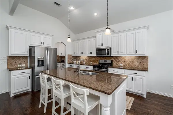 596 Deverson Drive, Rockwall, TX 75087