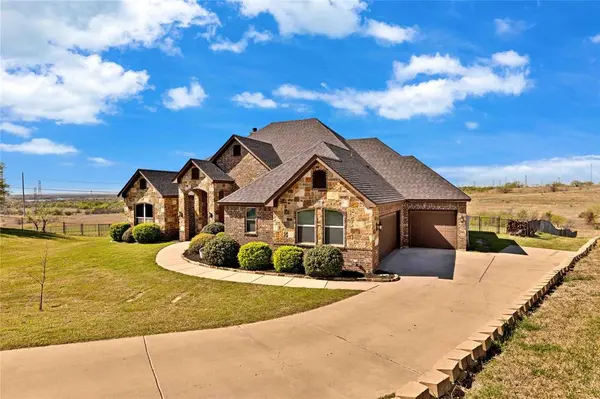 10301 Los Rios Drive, Fort Worth, TX 76179