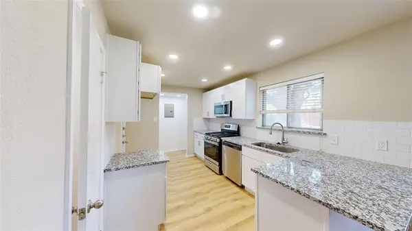 3125 Damascus Way, Farmers Branch, TX 75234