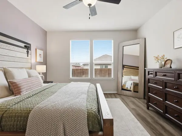 7761 Berrenda Drive, Fort Worth, TX 76131