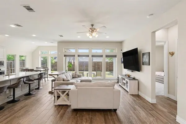 1423 Daisy Corner Drive, Celina, TX 75078