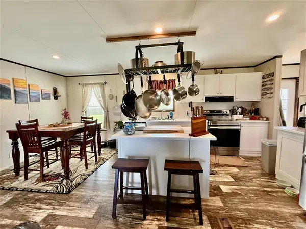 525 Private Road 4906, Haslet, TX 76052