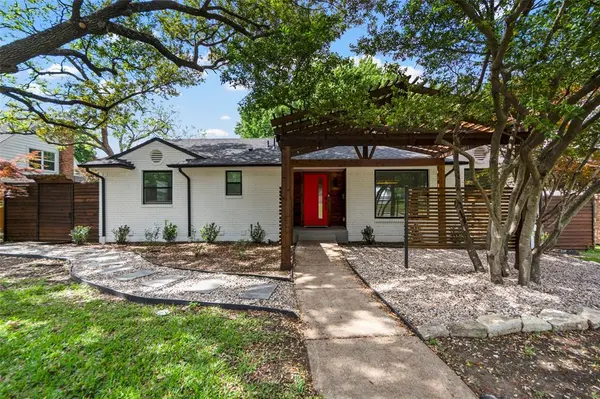 7041 Freemont Street, Dallas, TX 75231