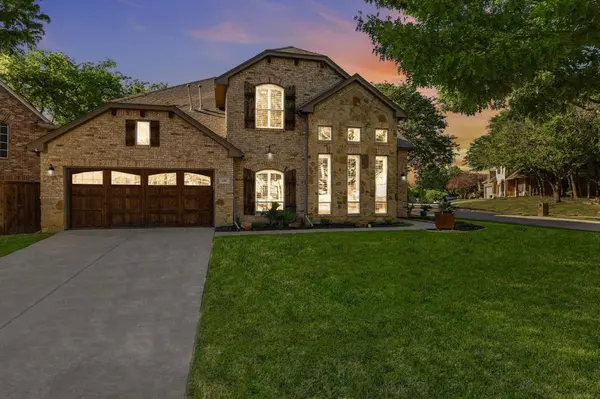 100 Red Bluff Court, Hickory Creek, TX 75065