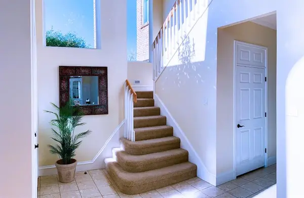 8404 Sunset Cove Drive, Fort Worth, TX 76179