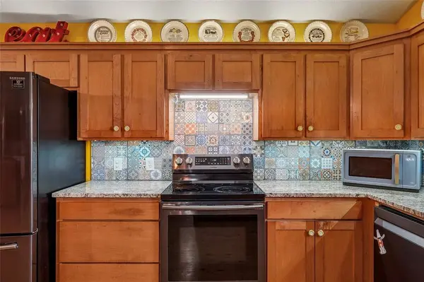 1406 N Johnson Loop, Montague, TX 76251