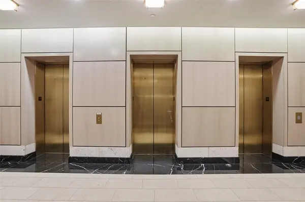 500 Throckmorton Street #3601, Fort Worth, TX 76102