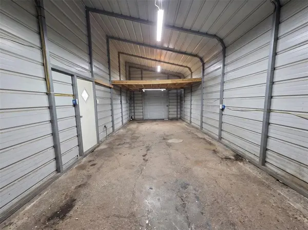 604 E Side Drive, Quitman, TX 75783