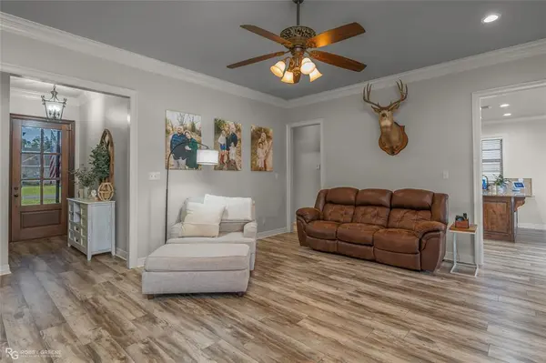 1300 Elk Creek, Haughton, LA 71037