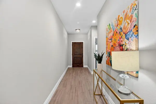 1311 E Apache Trail, Granbury, TX 76048