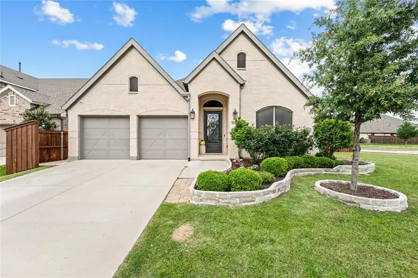 3732 Trail Creek Drive, Little Elm, TX 75068