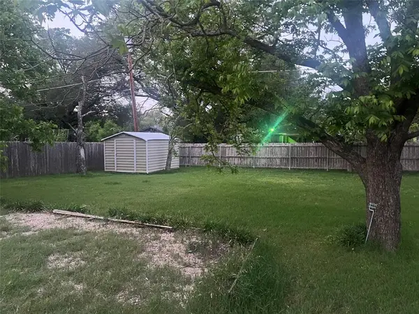 5501 Lake Charles Drive, Waco, TX 76710