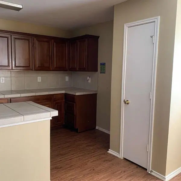 1434 Mission Hills Lane, Dallas, TX 75217