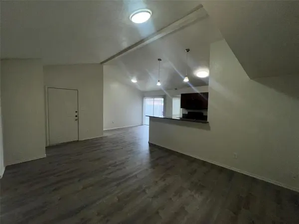 4604 Nervin Street, The Colony, TX 75056