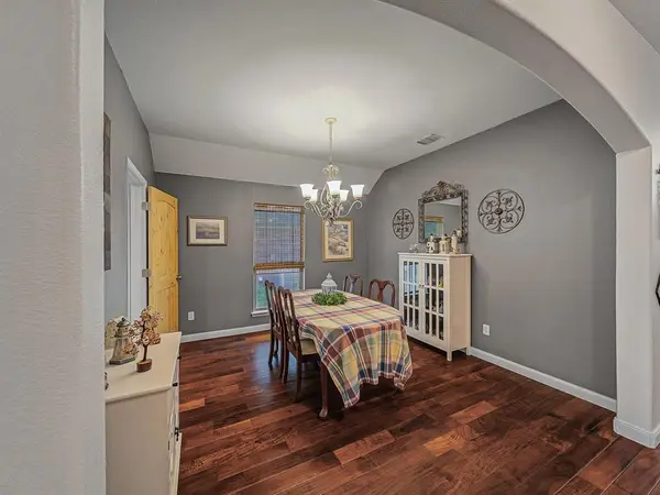 6140 Lochmoor Drive, Fort Worth, TX 76179