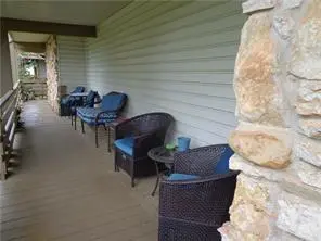 112 Harbor Drive #212, Runaway Bay, TX 76426