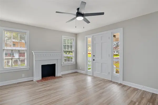 653 College Street, Shreveport, LA 71104