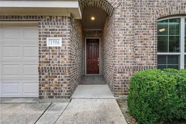 1506 Cowtown Drive, Mansfield, TX 76063