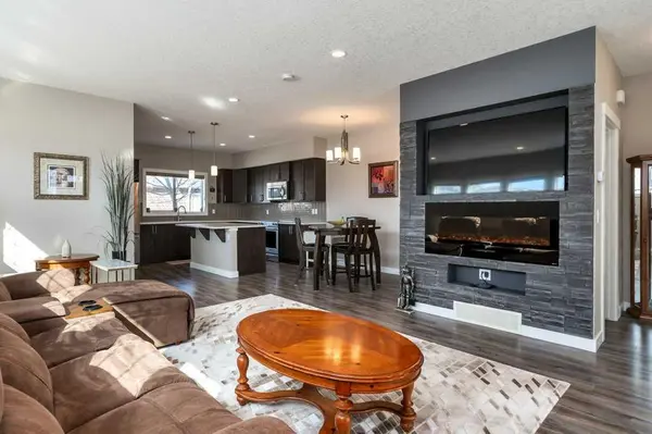 705 Nolan Hill BLVD NW, Calgary, AB T3R 0V9