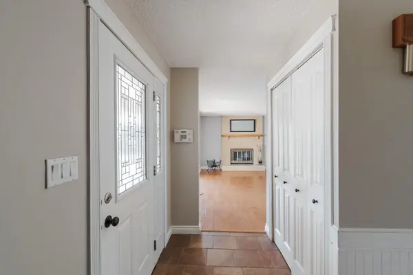 182 Sifton AVE, Fort Mcmurray, AB T9H 3S1