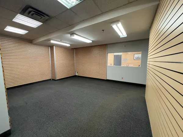 230 Eddystone AVE #201, Toronto W05, ON M3N 1H7