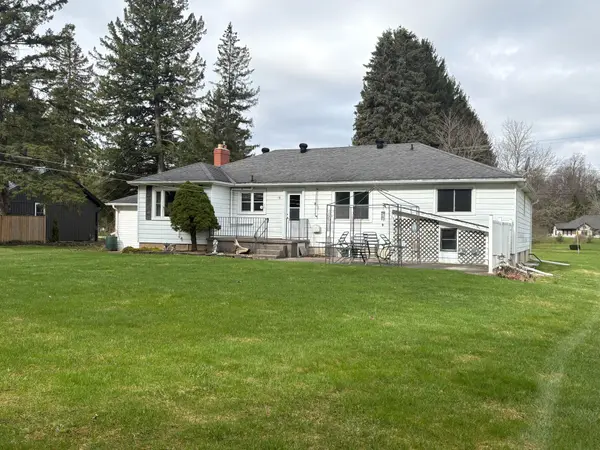 661 2nd AVE SE, Georgian Bluffs, ON N4K 5T2