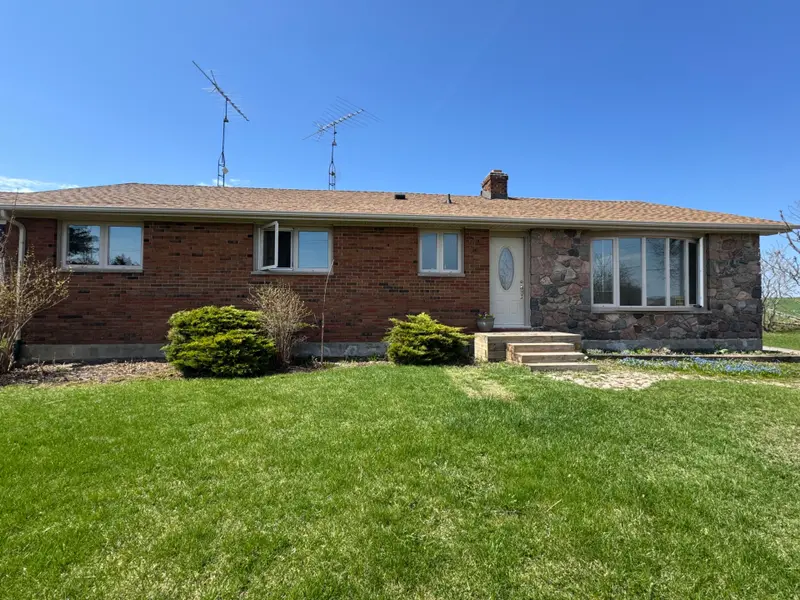 4432 MIDDLE RD, Clarington, ON L1C 3K2