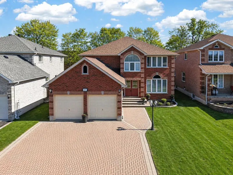67 Livia Herman WAY, Barrie, ON L4M 6X2