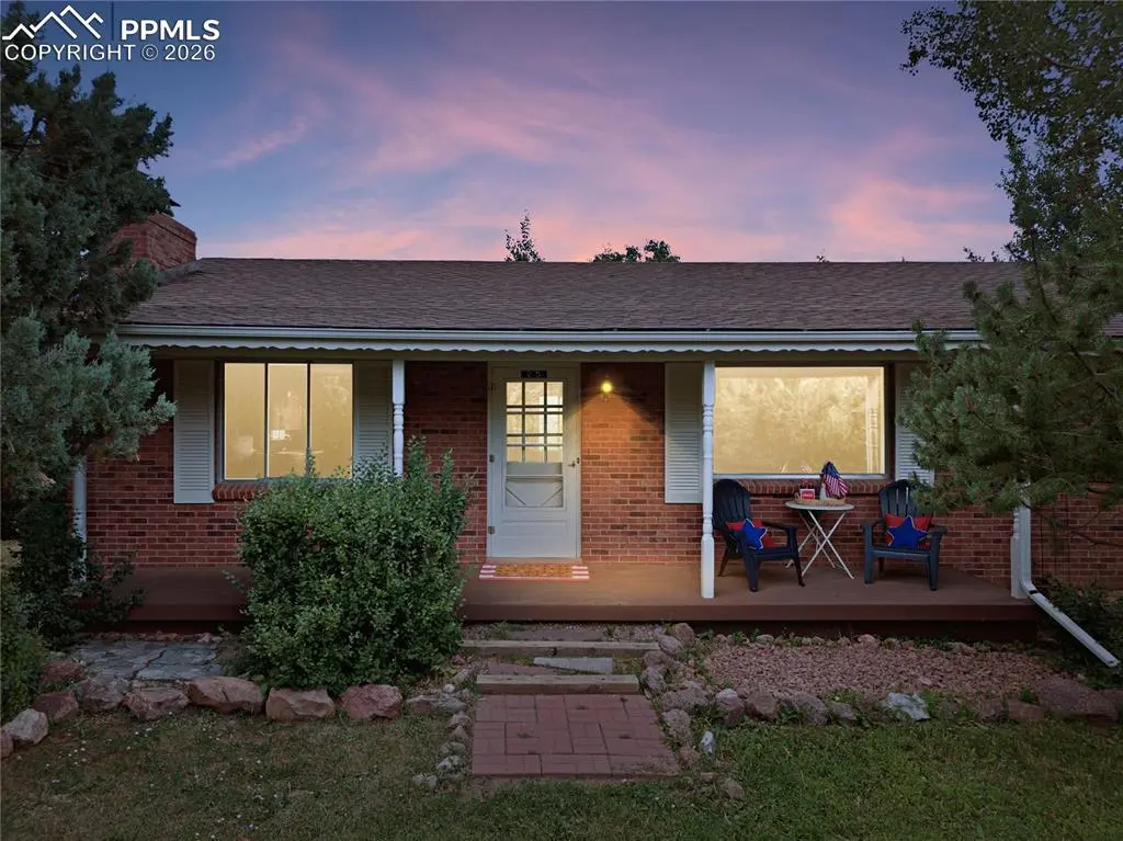 25 High ST, Palmer Lake, CO 80133
