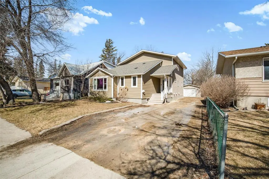 609 Townsend AVE, Winnipeg, MB R3T 2V3
