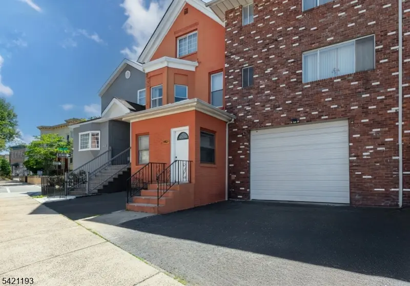 3912 Liberty Ave, North Bergen Twp., NJ 07047