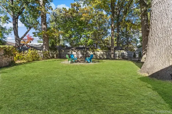 129 E Maryland AVE, Royal Oak, MI 48067